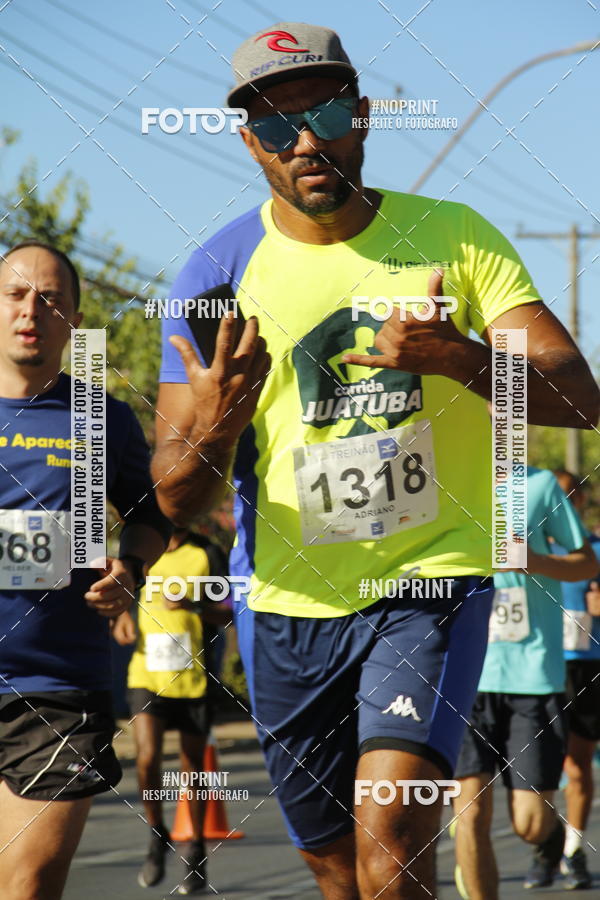 Buy your photos of the eventTreino S Marcas Outlet Mizuno on Fotop