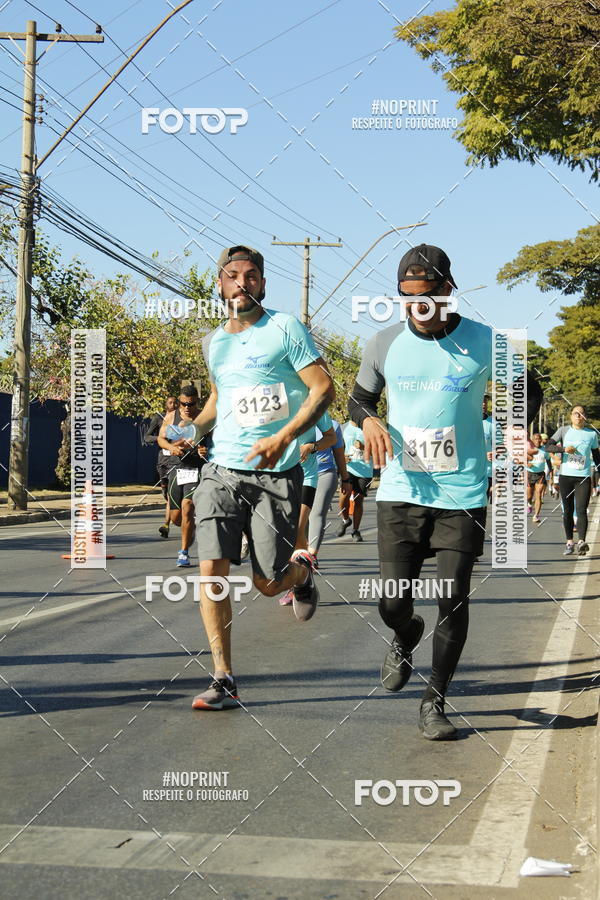 Buy your photos of the eventTreino S Marcas Outlet Mizuno on Fotop