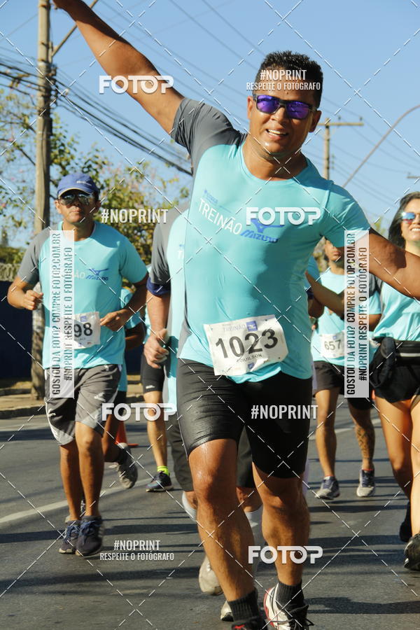 Buy your photos of the eventTreino S Marcas Outlet Mizuno on Fotop