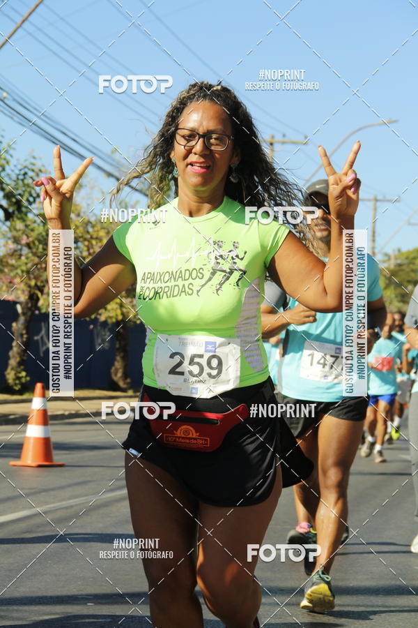 Buy your photos of the eventTreino S Marcas Outlet Mizuno on Fotop