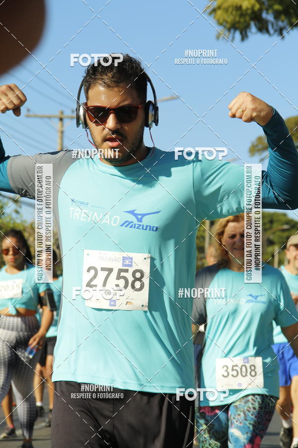 Buy your photos of the eventTreino S Marcas Outlet Mizuno on Fotop