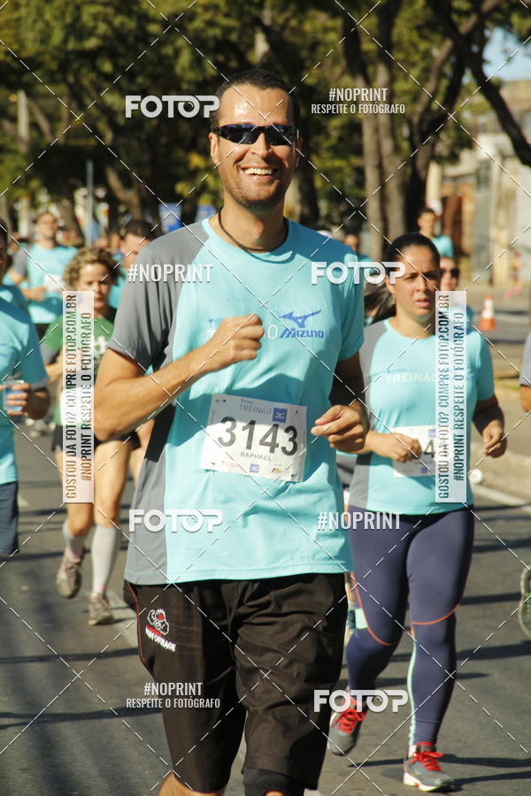 Buy your photos of the eventTreino S Marcas Outlet Mizuno on Fotop