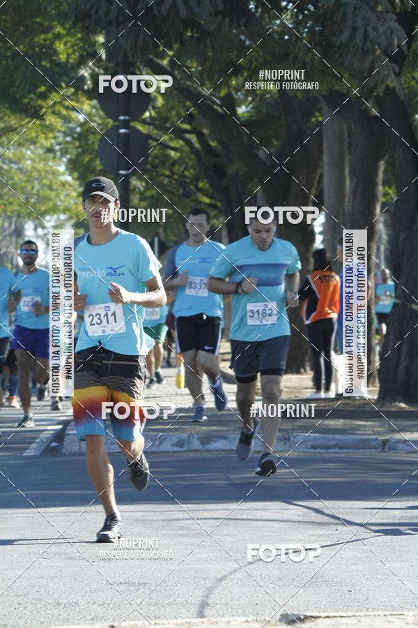 Buy your photos of the eventTreino S Marcas Outlet Mizuno on Fotop