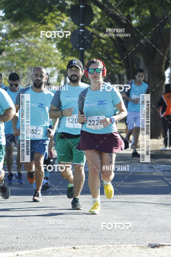 Buy your photos of the eventTreino S Marcas Outlet Mizuno on Fotop