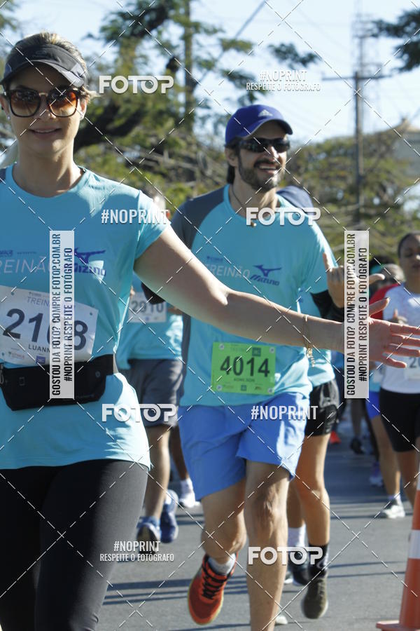 Buy your photos of the eventTreino S Marcas Outlet Mizuno on Fotop