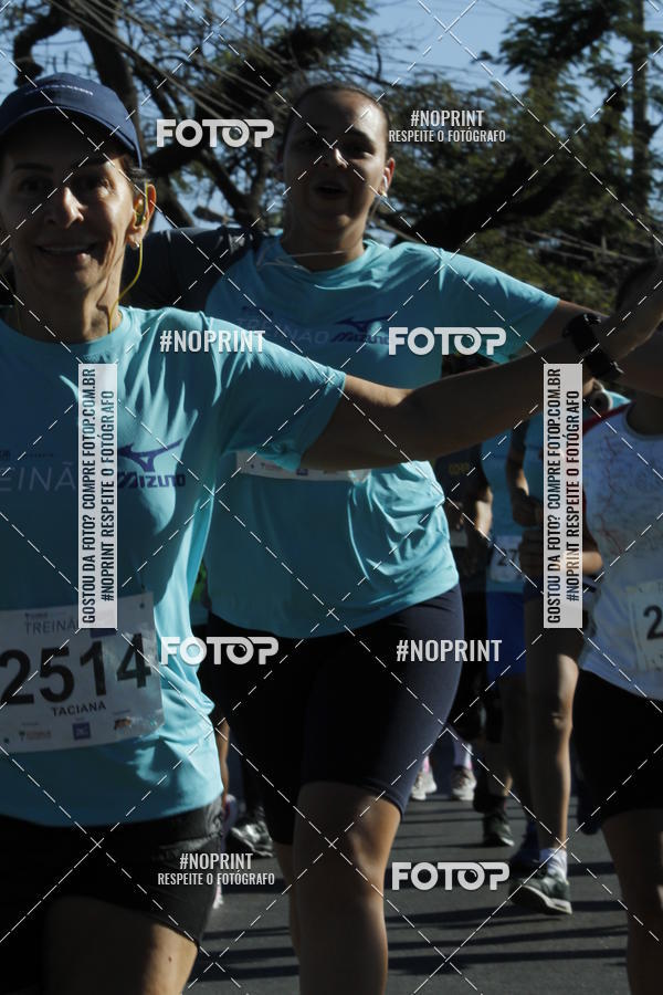 Buy your photos of the eventTreino S Marcas Outlet Mizuno on Fotop