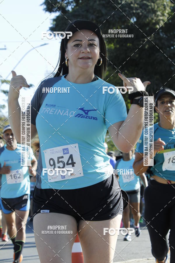 Buy your photos of the eventTreino S Marcas Outlet Mizuno on Fotop