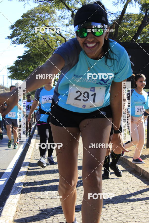 Buy your photos of the eventTreino S Marcas Outlet Mizuno on Fotop