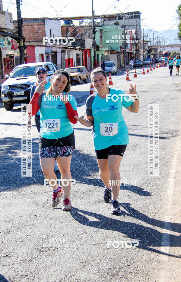 Buy your photos of the eventTreino S Marcas Outlet Mizuno on Fotop