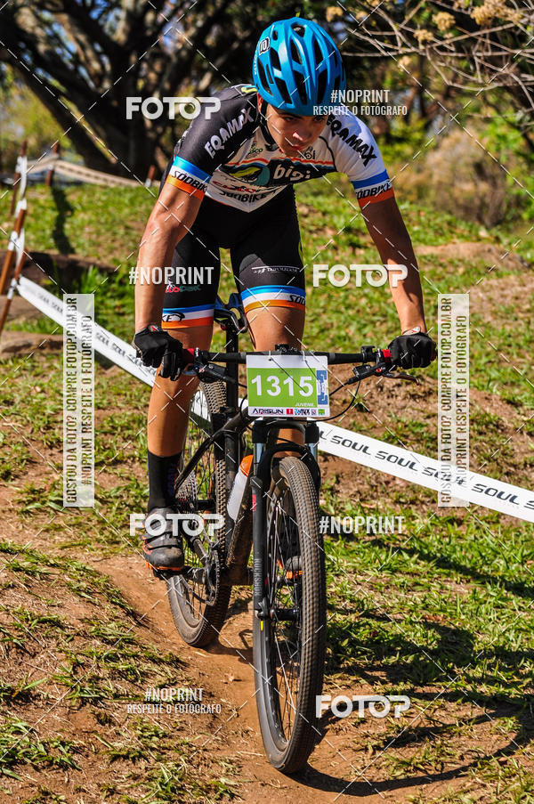 Buy your photos of the eventCampeonato Paulista de MTB XCO 2019 on Fotop