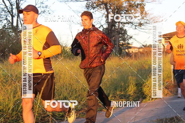 Buy your photos of the eventTreino Amigos da F� - Turma da Corrida e Amigos on Fotop