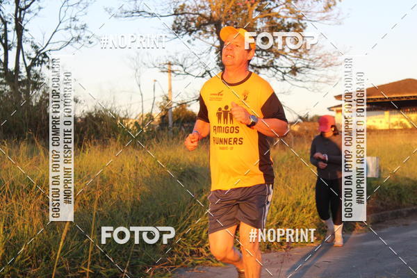 Buy your photos of the eventTreino Amigos da F� - Turma da Corrida e Amigos on Fotop