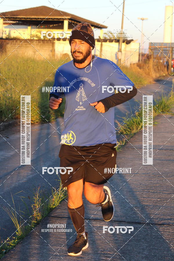 Buy your photos of the eventTreino Amigos da F� - Turma da Corrida e Amigos on Fotop