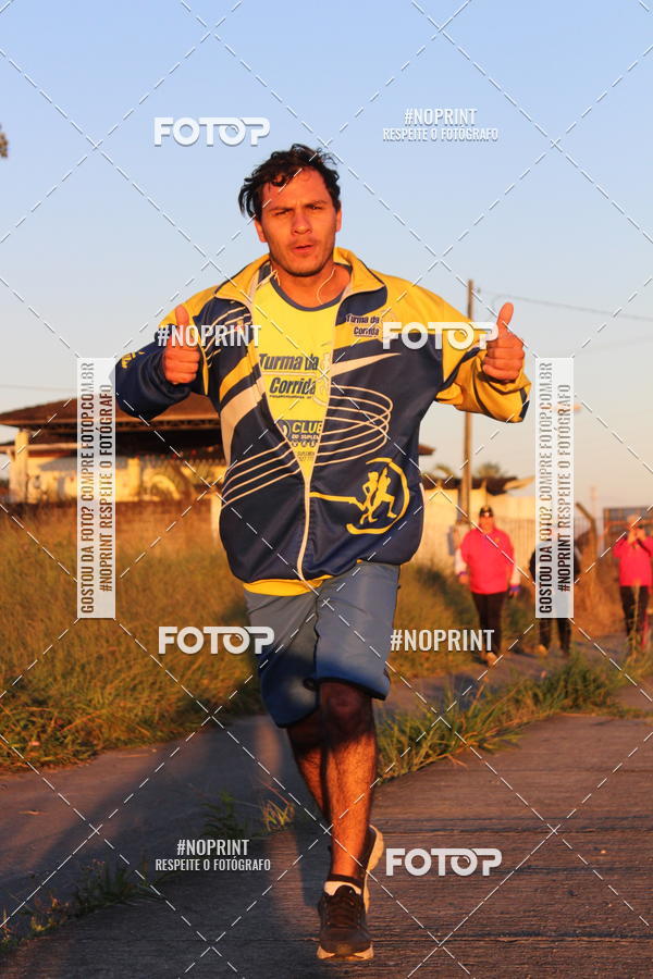 Buy your photos of the eventTreino Amigos da F� - Turma da Corrida e Amigos on Fotop
