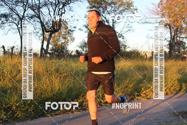 Buy your photos of the eventTreino Amigos da F� - Turma da Corrida e Amigos on Fotop