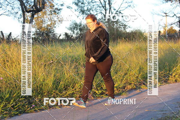 Buy your photos of the eventTreino Amigos da F� - Turma da Corrida e Amigos on Fotop