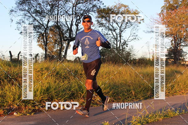 Buy your photos of the eventTreino Amigos da F� - Turma da Corrida e Amigos on Fotop