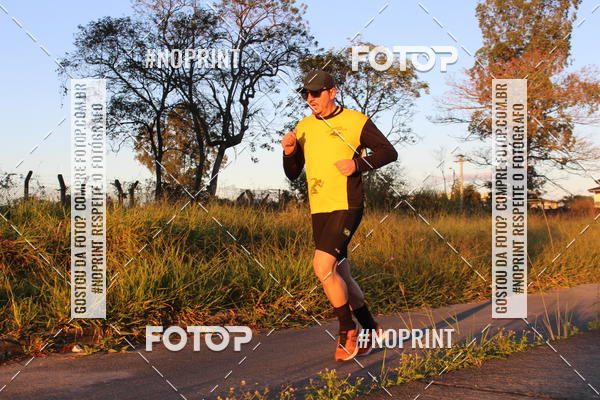 Buy your photos of the eventTreino Amigos da F� - Turma da Corrida e Amigos on Fotop