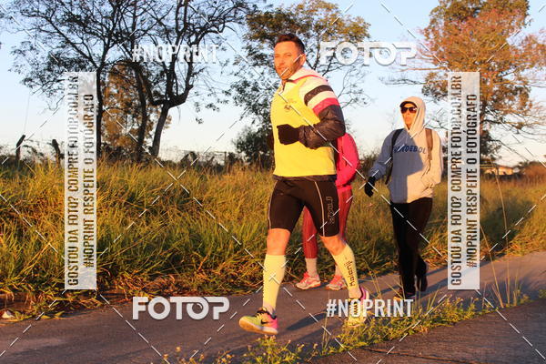 Buy your photos of the eventTreino Amigos da F� - Turma da Corrida e Amigos on Fotop