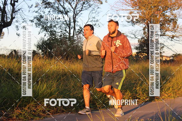 Buy your photos of the eventTreino Amigos da F� - Turma da Corrida e Amigos on Fotop