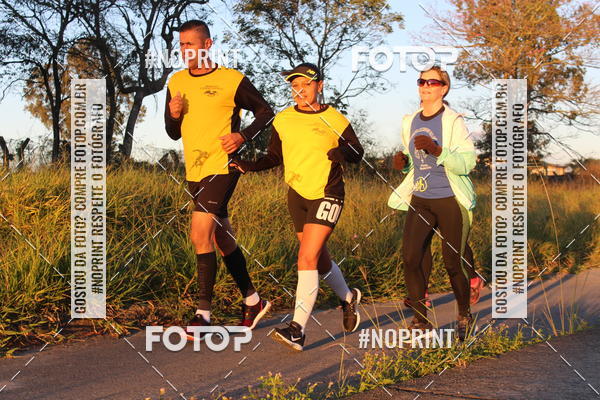 Buy your photos of the eventTreino Amigos da F� - Turma da Corrida e Amigos on Fotop