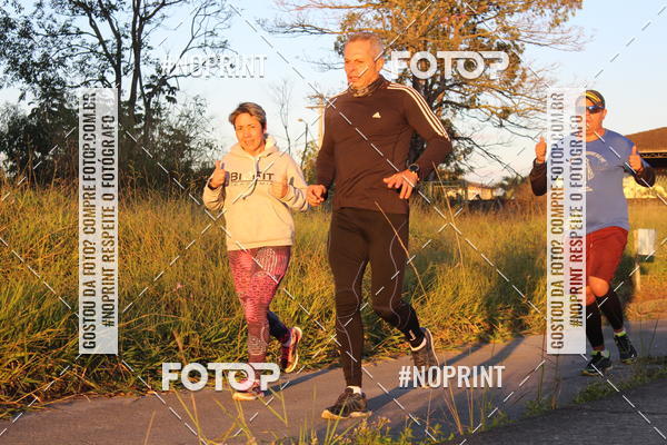 Buy your photos of the eventTreino Amigos da F� - Turma da Corrida e Amigos on Fotop