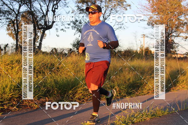 Buy your photos of the eventTreino Amigos da F� - Turma da Corrida e Amigos on Fotop