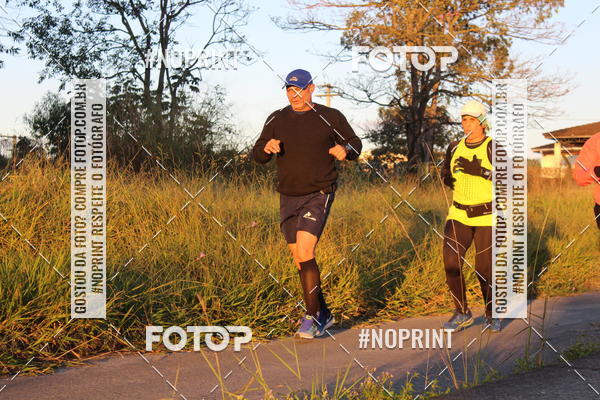 Buy your photos of the eventTreino Amigos da F� - Turma da Corrida e Amigos on Fotop