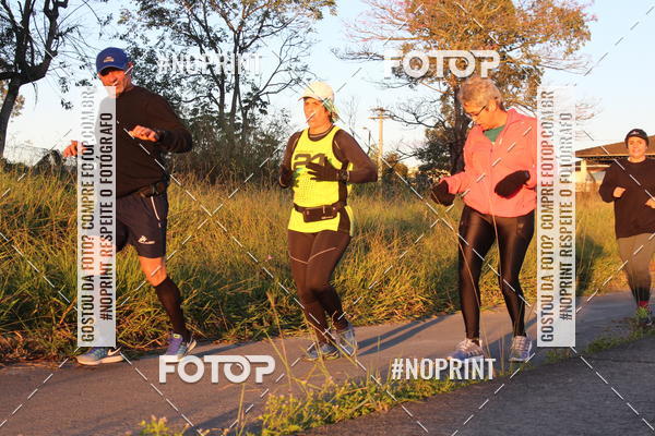 Buy your photos of the eventTreino Amigos da F� - Turma da Corrida e Amigos on Fotop
