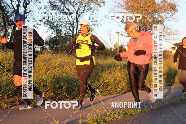 Buy your photos of the eventTreino Amigos da F� - Turma da Corrida e Amigos on Fotop