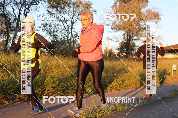 Buy your photos of the eventTreino Amigos da F� - Turma da Corrida e Amigos on Fotop