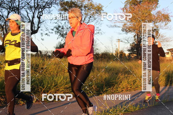 Buy your photos of the eventTreino Amigos da F� - Turma da Corrida e Amigos on Fotop