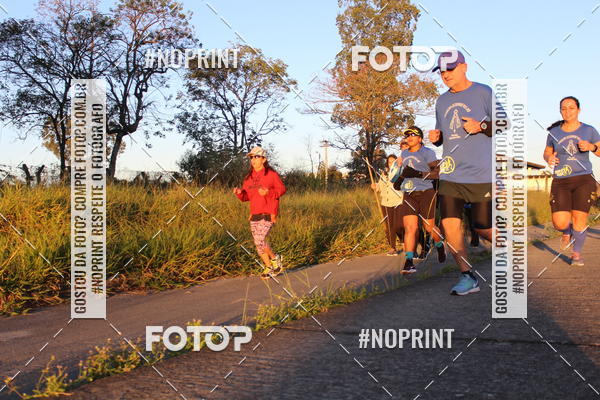 Buy your photos of the eventTreino Amigos da F� - Turma da Corrida e Amigos on Fotop