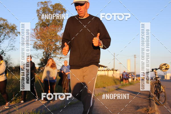 Buy your photos of the eventTreino Amigos da F� - Turma da Corrida e Amigos on Fotop