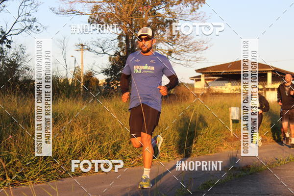 Buy your photos of the eventTreino Amigos da F� - Turma da Corrida e Amigos on Fotop