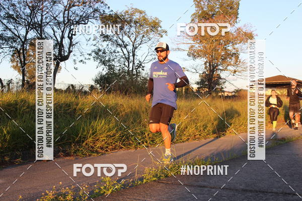 Buy your photos of the eventTreino Amigos da F� - Turma da Corrida e Amigos on Fotop