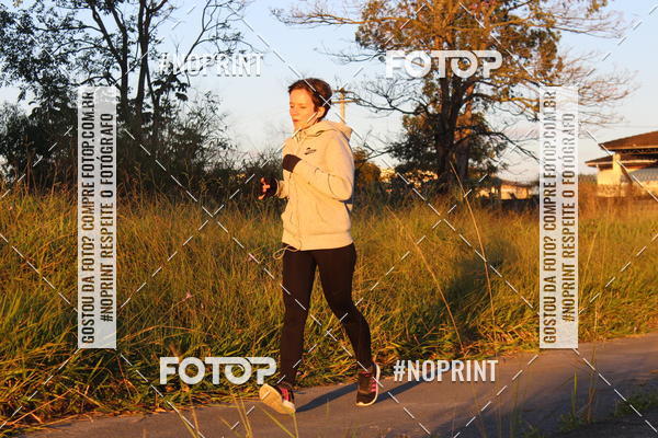 Buy your photos of the eventTreino Amigos da F� - Turma da Corrida e Amigos on Fotop