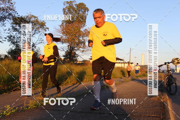 Buy your photos of the eventTreino Amigos da F� - Turma da Corrida e Amigos on Fotop