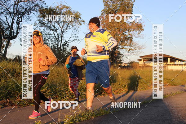 Buy your photos of the eventTreino Amigos da F� - Turma da Corrida e Amigos on Fotop