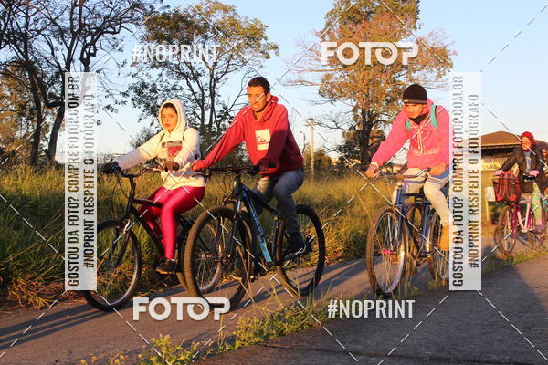 Buy your photos of the eventTreino Amigos da F� - Turma da Corrida e Amigos on Fotop