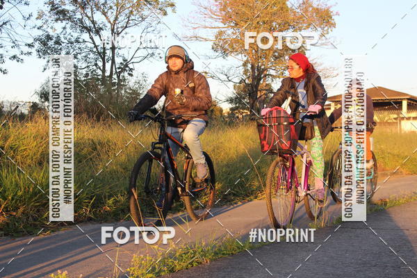 Buy your photos of the eventTreino Amigos da F� - Turma da Corrida e Amigos on Fotop