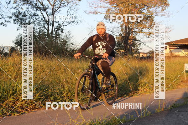 Buy your photos of the eventTreino Amigos da F� - Turma da Corrida e Amigos on Fotop