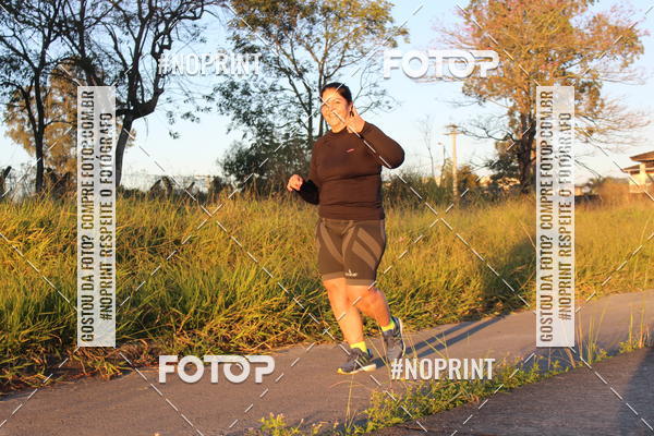 Buy your photos of the eventTreino Amigos da F� - Turma da Corrida e Amigos on Fotop