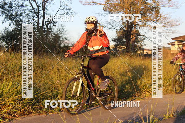 Buy your photos of the eventTreino Amigos da F� - Turma da Corrida e Amigos on Fotop