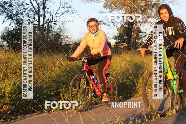 Buy your photos of the eventTreino Amigos da F� - Turma da Corrida e Amigos on Fotop