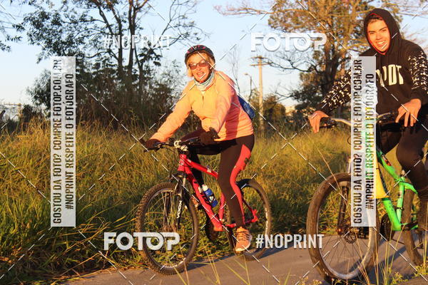 Buy your photos of the eventTreino Amigos da F� - Turma da Corrida e Amigos on Fotop