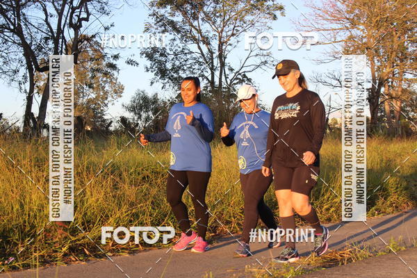Buy your photos of the eventTreino Amigos da F� - Turma da Corrida e Amigos on Fotop