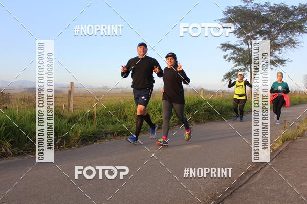 Buy your photos of the eventTreino Amigos da F� - Turma da Corrida e Amigos on Fotop