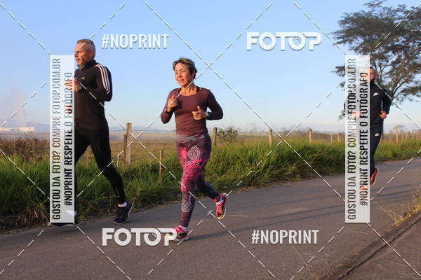 Buy your photos of the eventTreino Amigos da F� - Turma da Corrida e Amigos on Fotop