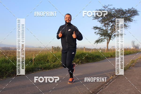 Buy your photos of the eventTreino Amigos da F� - Turma da Corrida e Amigos on Fotop